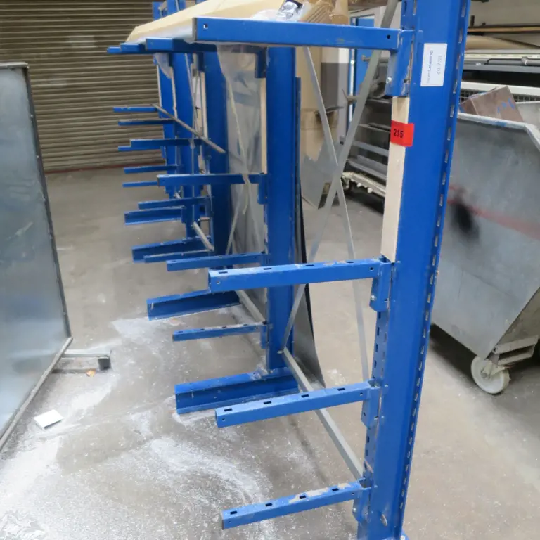 Estantería cantilever