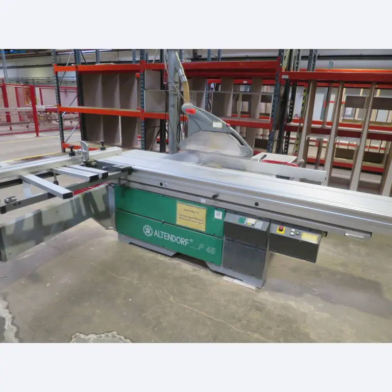 Maszyny do obróbki drewna do produkcji mebli kuchennych-2