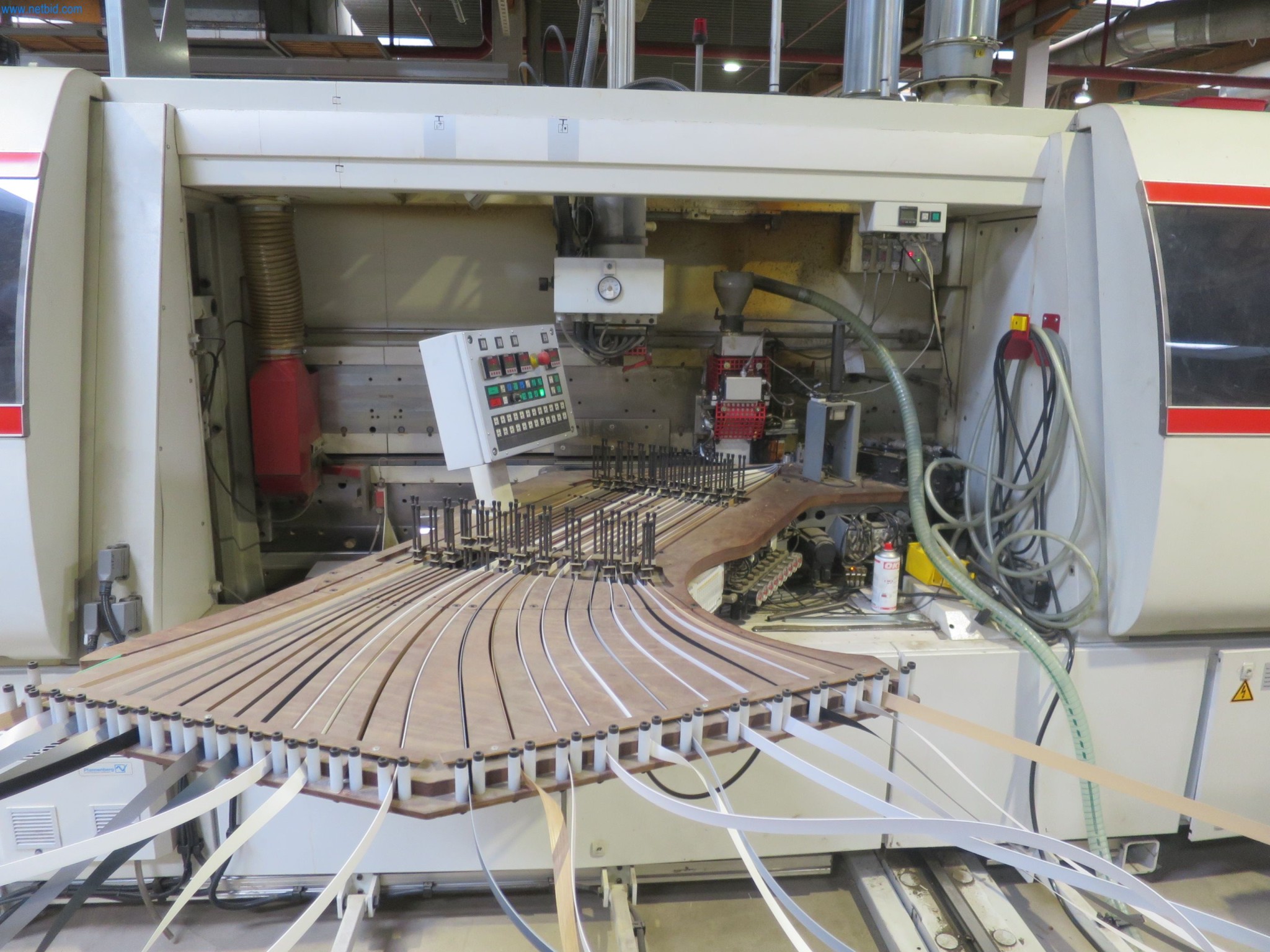 Maszyny do obróbki drewna do produkcji mebli kuchennych-5