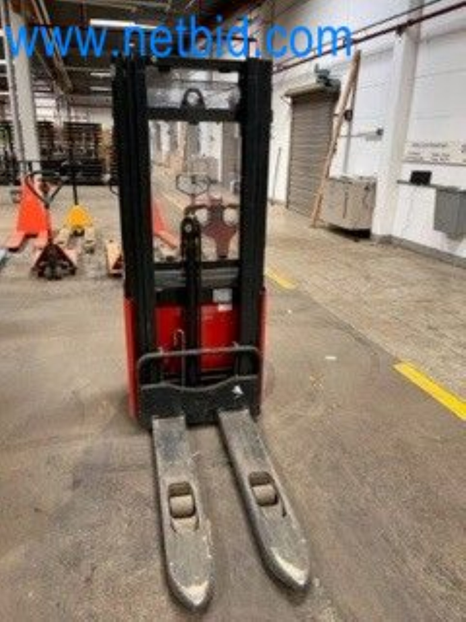 Maszyny do obróbki drewna do produkcji mebli kuchennych-2