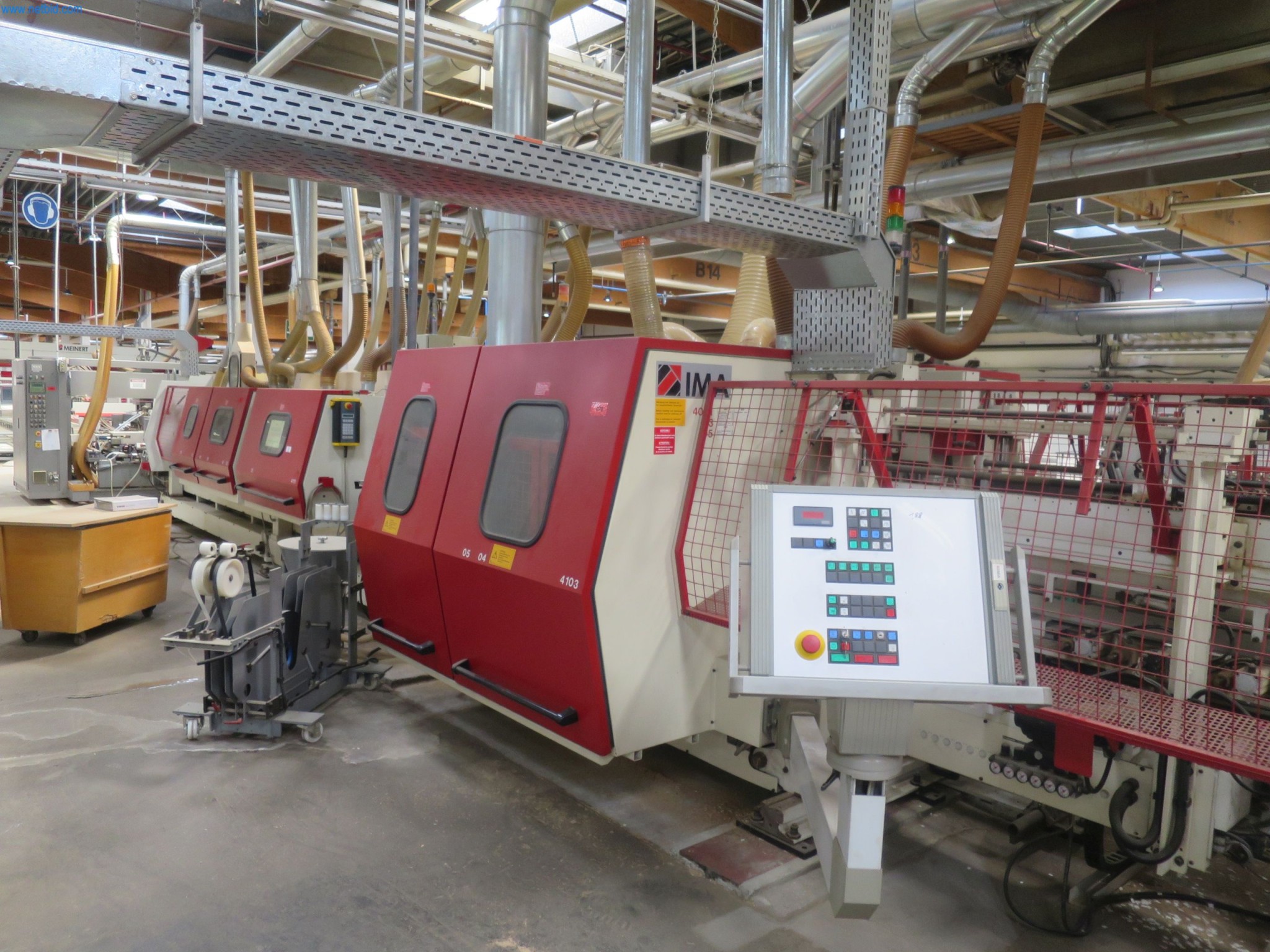 Maszyny do obróbki drewna do produkcji mebli kuchennych-9