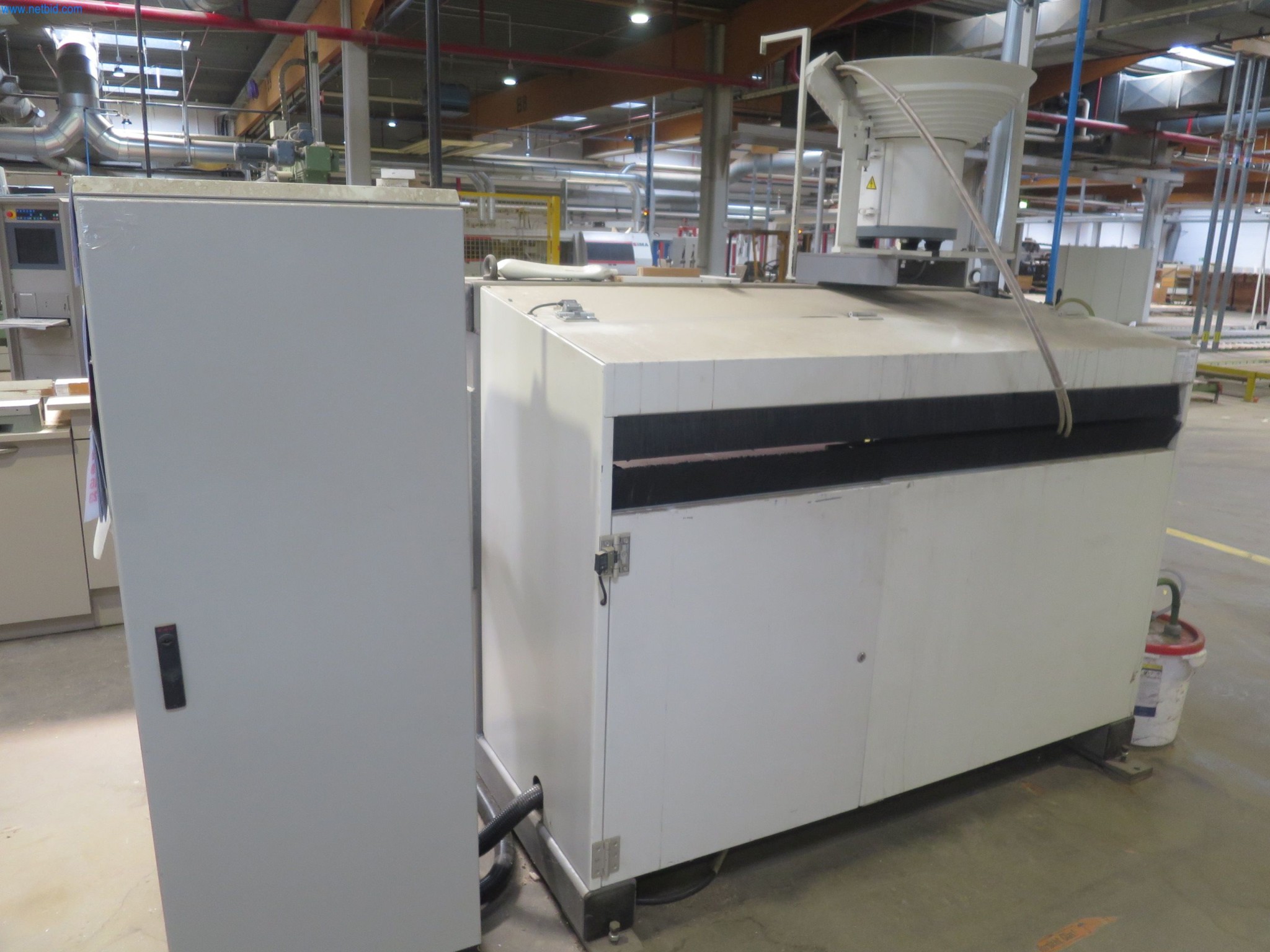 Maszyny do obróbki drewna do produkcji mebli kuchennych-5