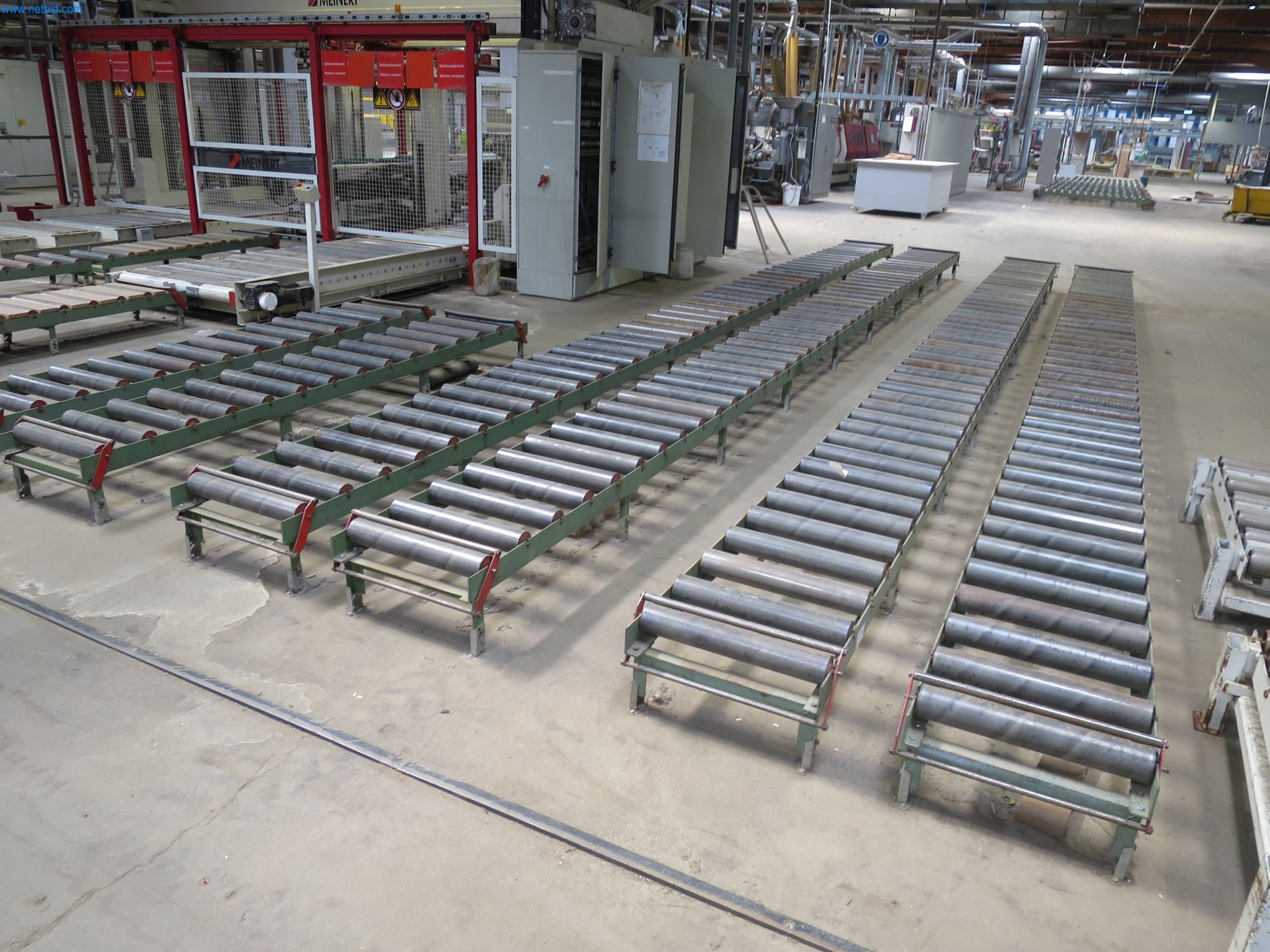 Maszyny do obróbki drewna do produkcji mebli kuchennych-1