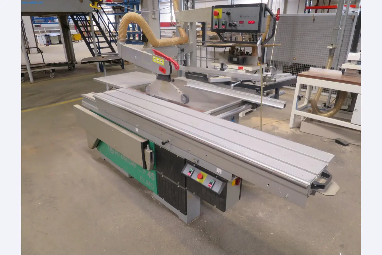 Maszyny do obróbki drewna do produkcji mebli kuchennych-1