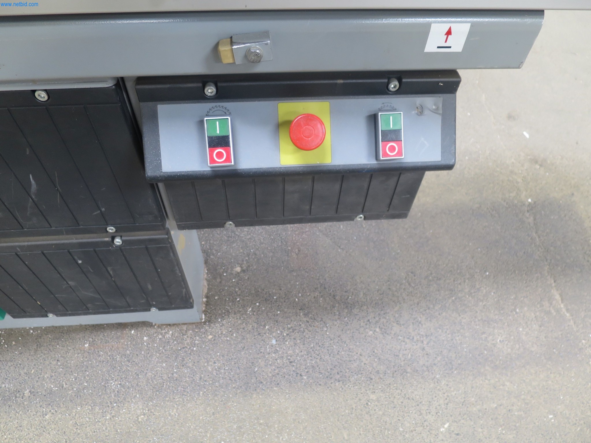 Maszyny do obróbki drewna do produkcji mebli kuchennych-3