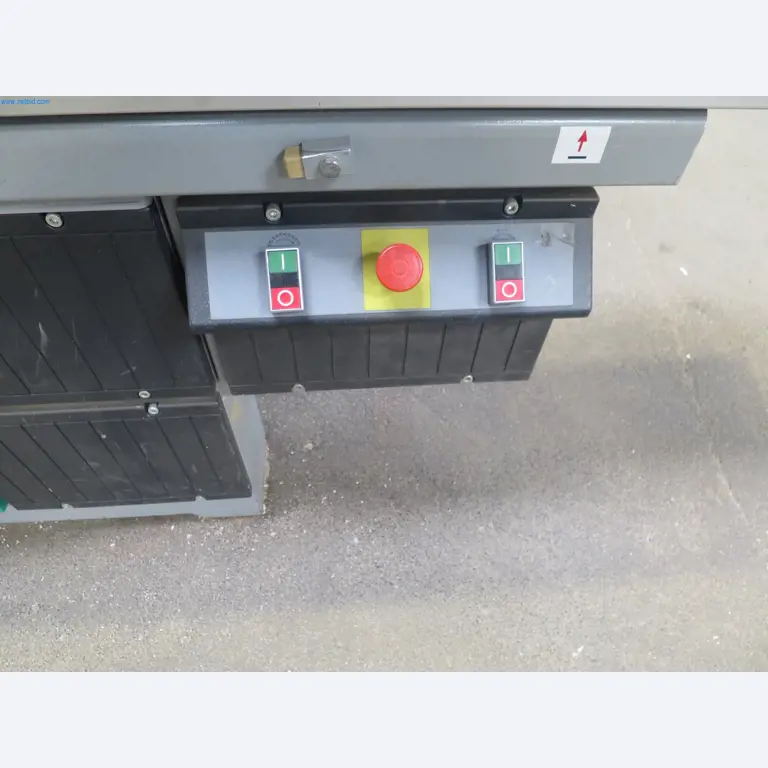 Maszyny do obróbki drewna do produkcji mebli kuchennych-3