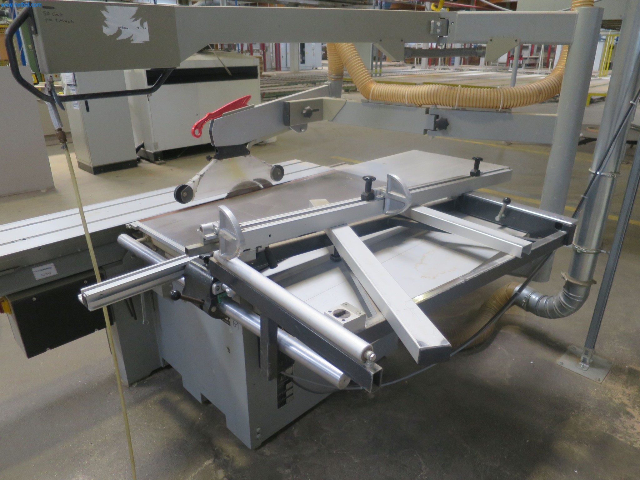 Maszyny do obróbki drewna do produkcji mebli kuchennych-6