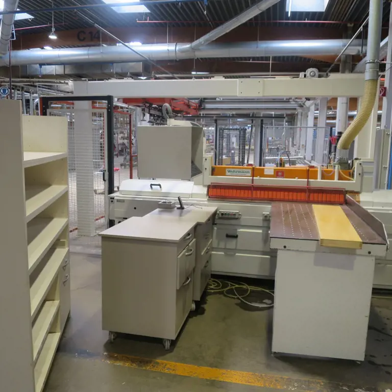 Línea de dimensionado de paneles postformados Scheer PA5053P