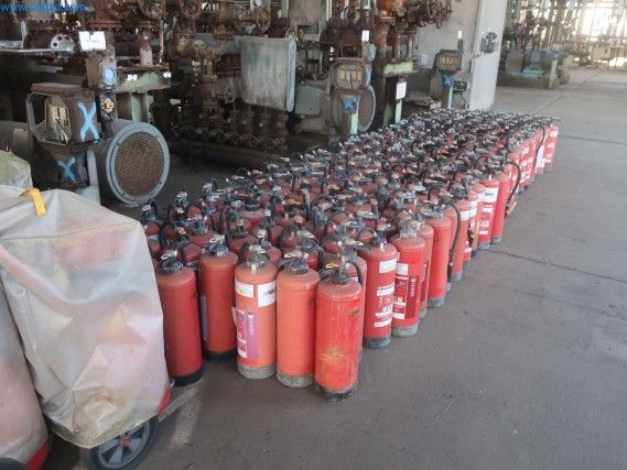 Zakłady produkcji i magazynowania mineralnych produktów olejowych, jak również surowców i produktów gotowych do produkcji smarów.-10