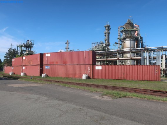 Zakłady produkcji i magazynowania mineralnych produktów olejowych, jak również surowców i produktów gotowych do produkcji smarów.-14