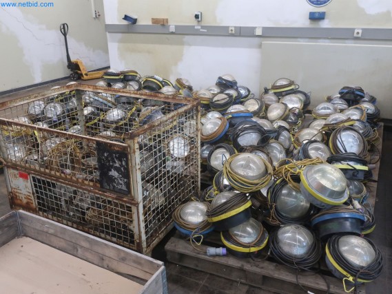 Zakłady produkcji i magazynowania mineralnych produktów olejowych, jak również surowców i produktów gotowych do produkcji smarów.-20