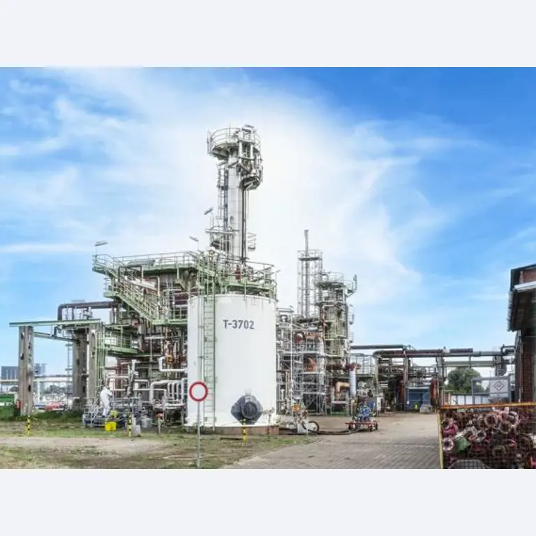 Zakłady produkcji i magazynowania mineralnych produktów olejowych, jak również surowców i produktów gotowych do produkcji smarów.-2