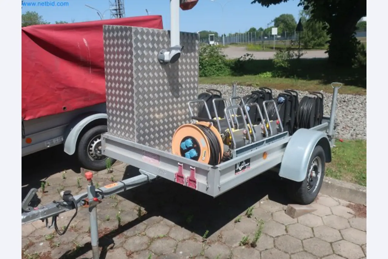 Zakłady produkcji i magazynowania mineralnych produktów olejowych, jak również surowców i produktów gotowych do produkcji smarów.-7