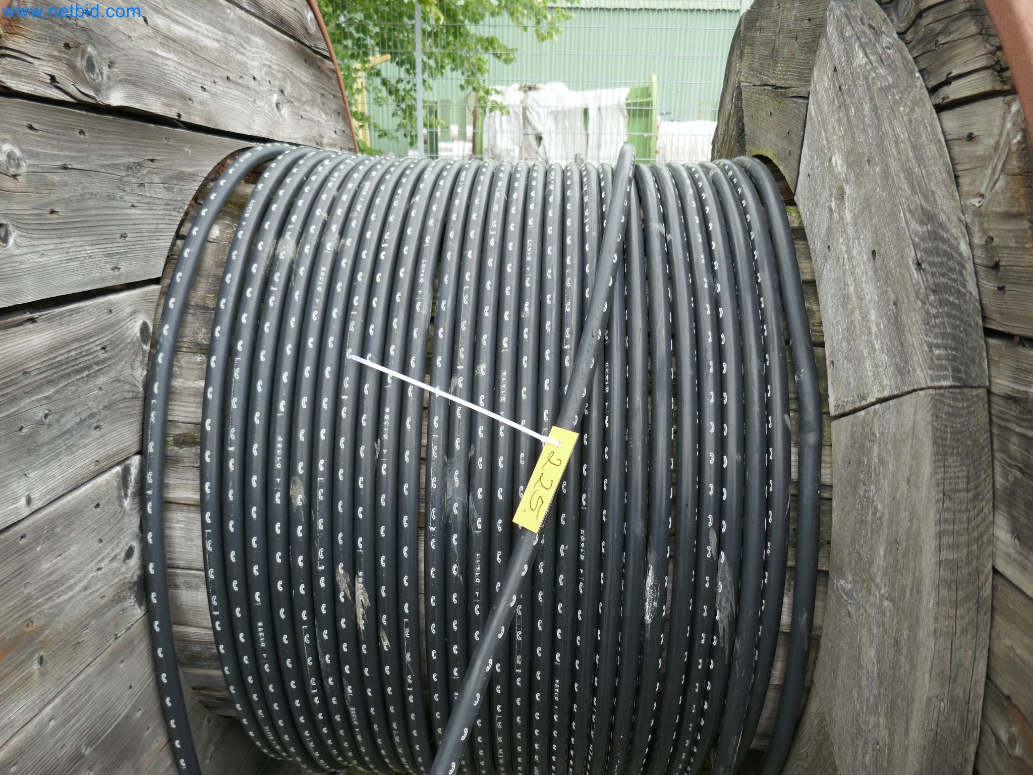 Závody na výrobu a skladování produktů z minerálních olejů, jakož i vstupů a hotových výrobků pro výrobu maziv.-10