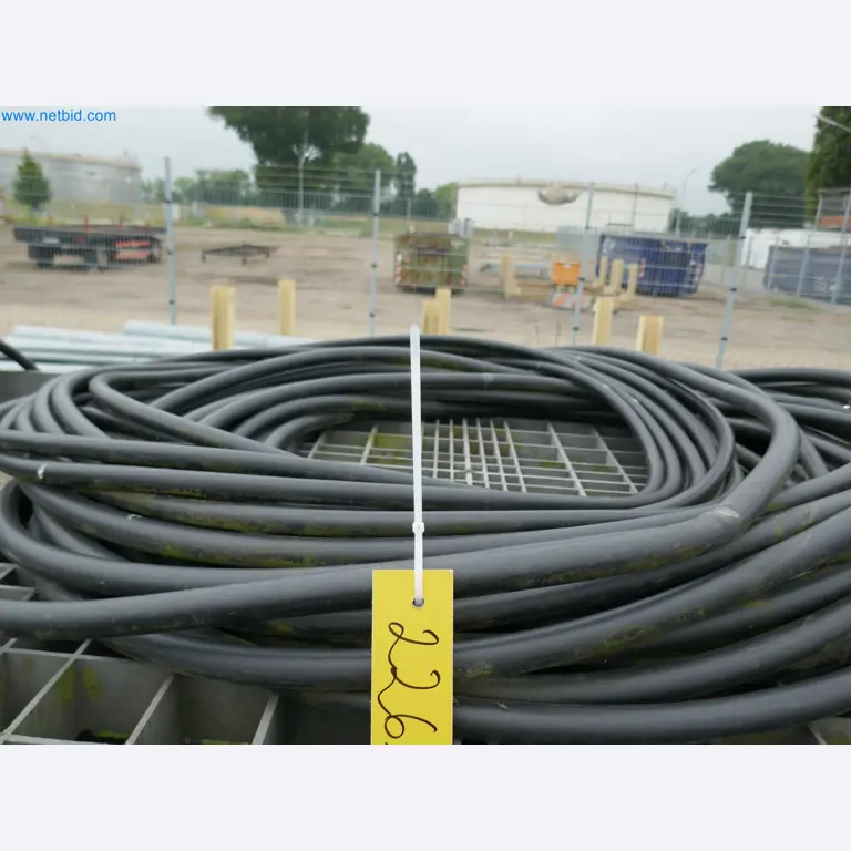 Závody na výrobu a skladování produktů z minerálních olejů, jakož i vstupů a hotových výrobků pro výrobu maziv.-3