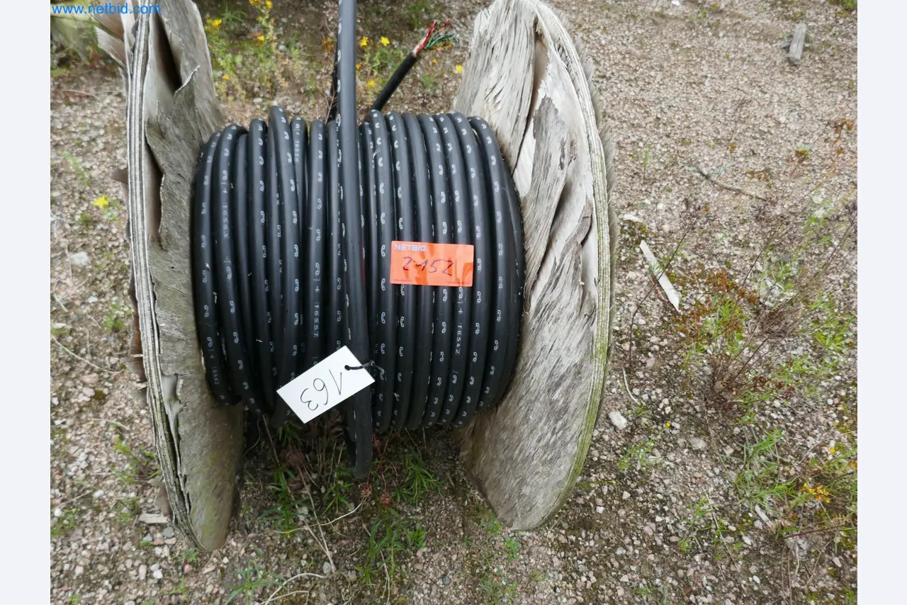 Závody na výrobu a skladování produktů z minerálních olejů, jakož i vstupů a hotových výrobků pro výrobu maziv.-7