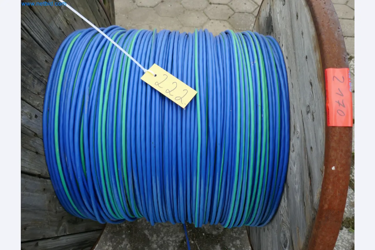 Závody na výrobu a skladování produktů z minerálních olejů, jakož i vstupů a hotových výrobků pro výrobu maziv.-1