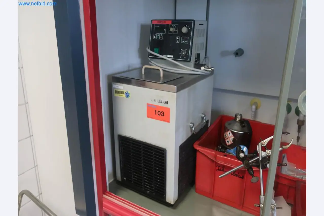 Installations pour la fabrication et le stockage de produits pétroliers ainsi que de produits d'alimentation et de produits finis pour la fabrication de lubrifiants-1