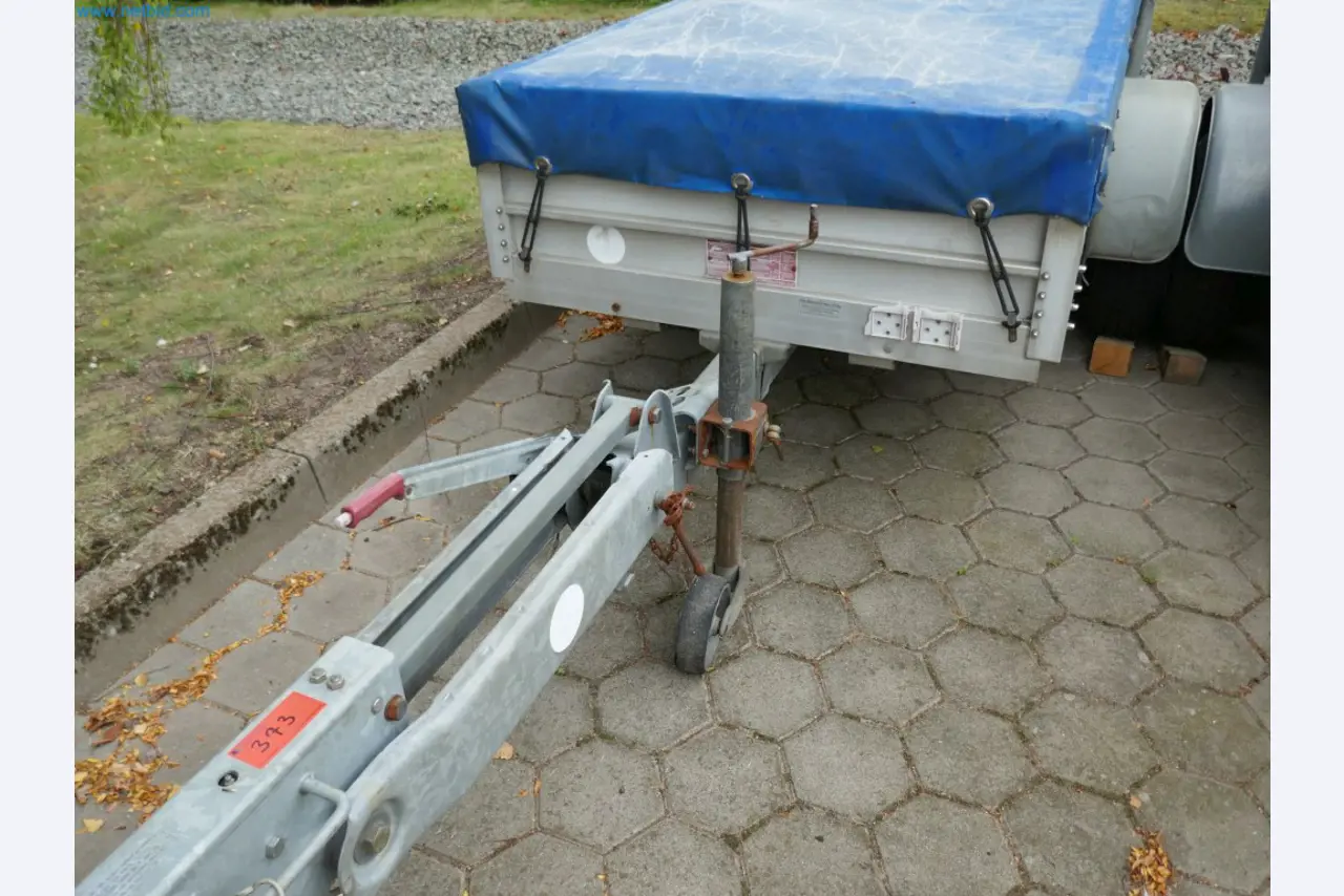 Plants for the production and storage of mineral oil products as well as input and finished products for the production of lubricants-3