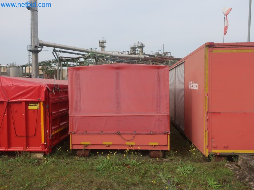 Plants for the production and storage of mineral oil products as well as input and finished products for the production of lubricants-3