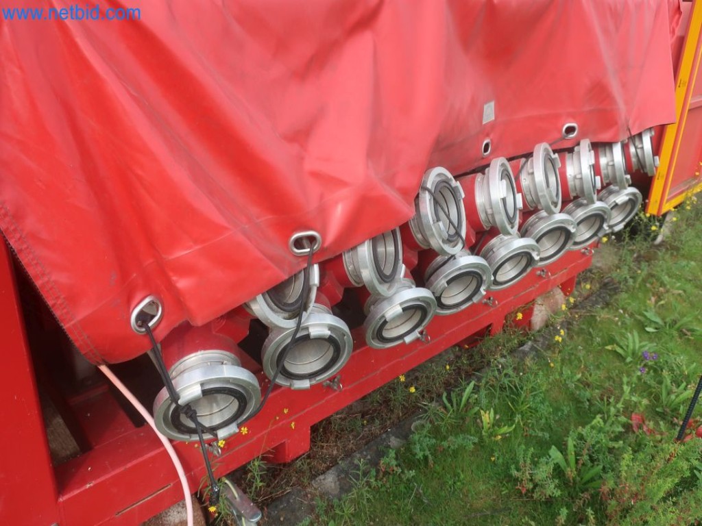 Magazine stocks, crude oil/gas/oil pumps and operating equipment of a refinery-5