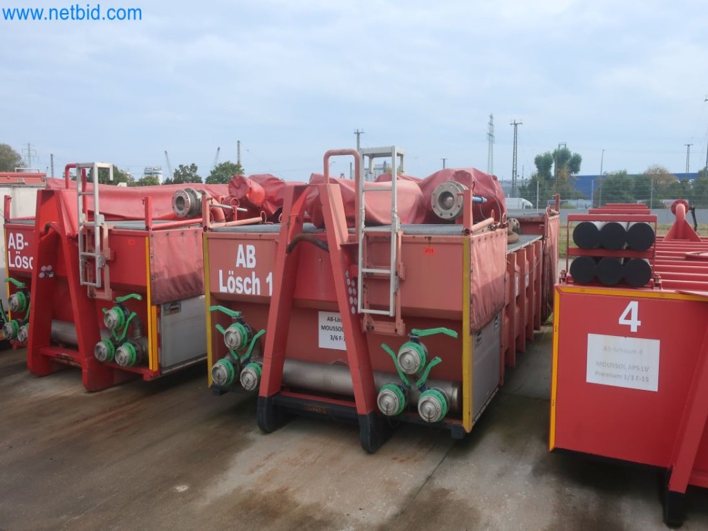 Magazinbestände, Rohöl-/Gas-Öl-/Einsatzpumpen sowie Betriebsausstattung einer Raffinerie-1