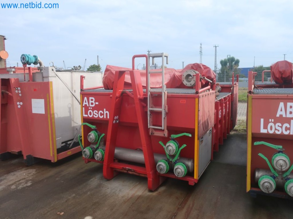 Magazinbestände, Rohöl-/Gas-Öl-/Einsatzpumpen sowie Betriebsausstattung einer Raffinerie-1