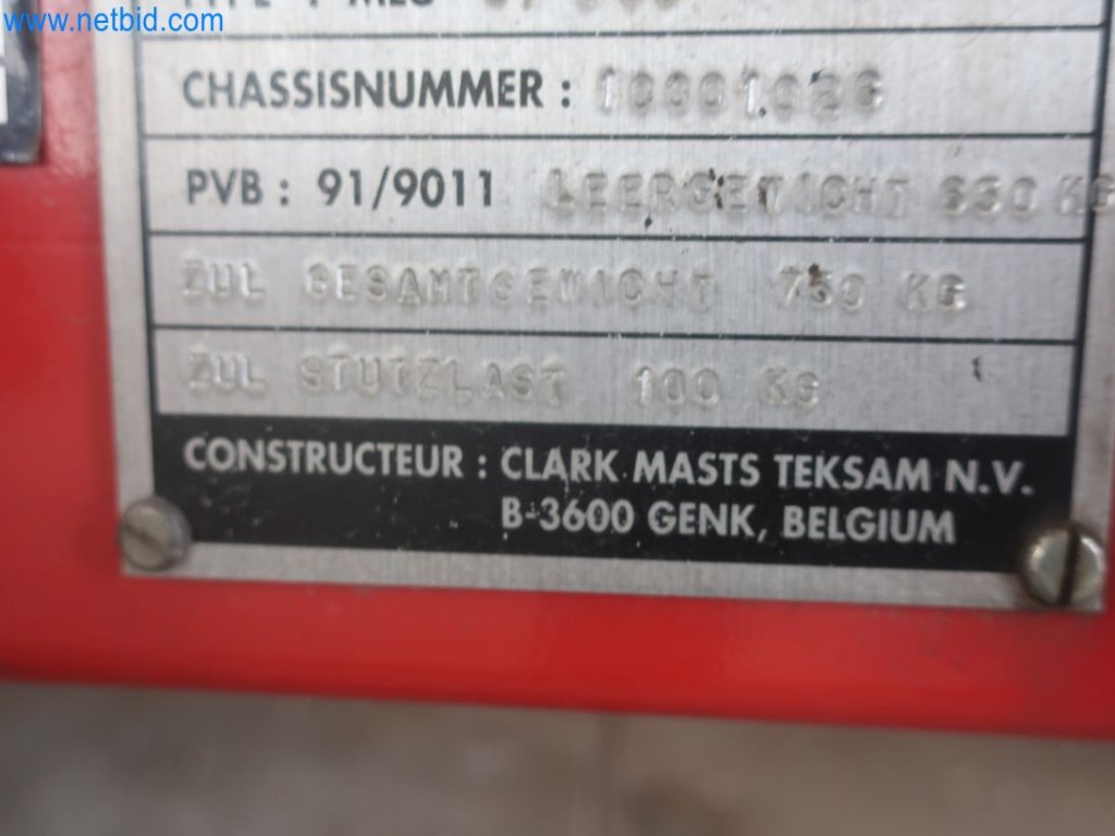 Plants for the production and storage of mineral oil products as well as input and finished products for the production of lubricants-5