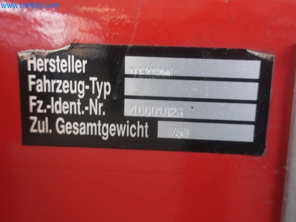 Plants for the production and storage of mineral oil products as well as input and finished products for the production of lubricants-6