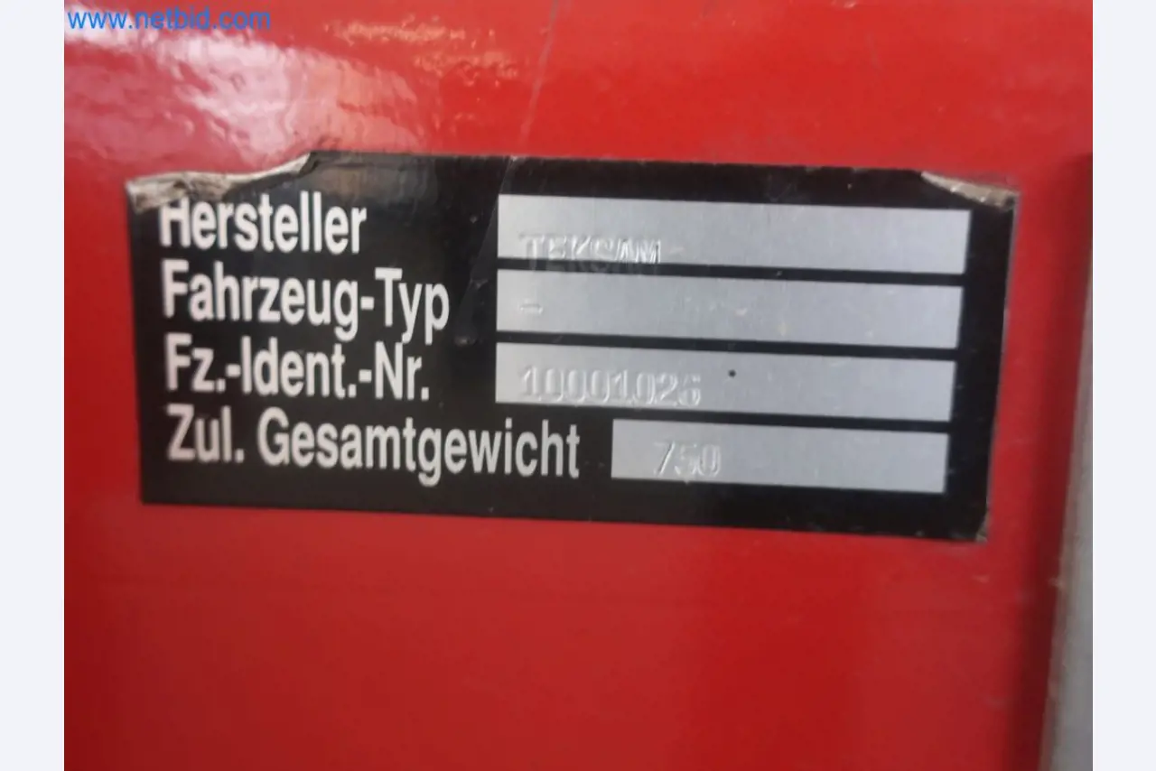 Závody na výrobu a skladování produktů z minerálních olejů, jakož i vstupů a hotových výrobků pro výrobu maziv.-6