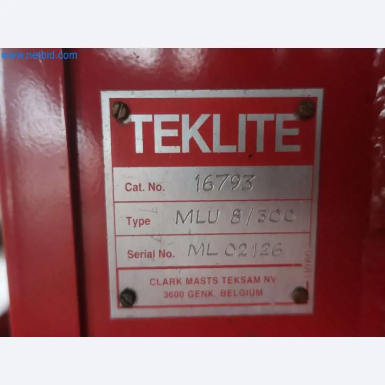 Závody na výrobu a skladování produktů z minerálních olejů, jakož i vstupů a hotových výrobků pro výrobu maziv.-7