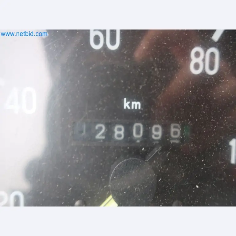 Zakłady produkcji i magazynowania mineralnych produktów olejowych, jak również surowców i produktów gotowych do produkcji smarów.-10