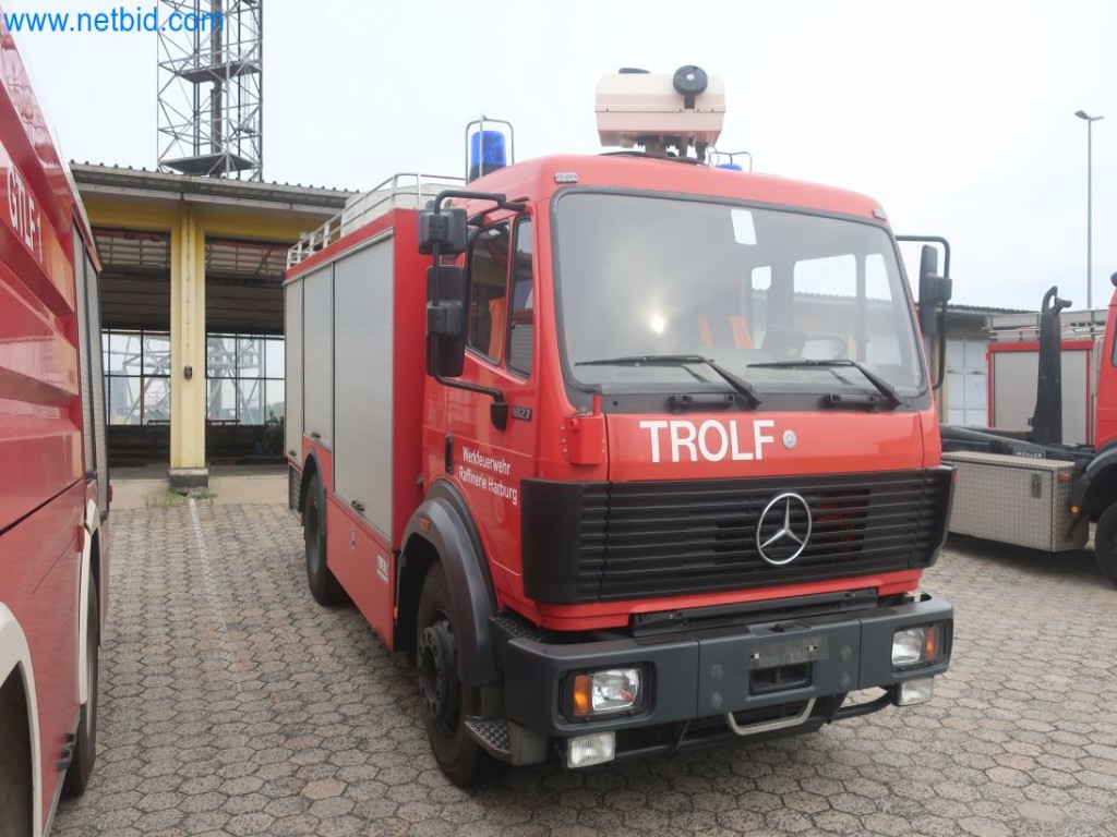 Plants for the production and storage of mineral oil products as well as input and finished products for the production of lubricants-3