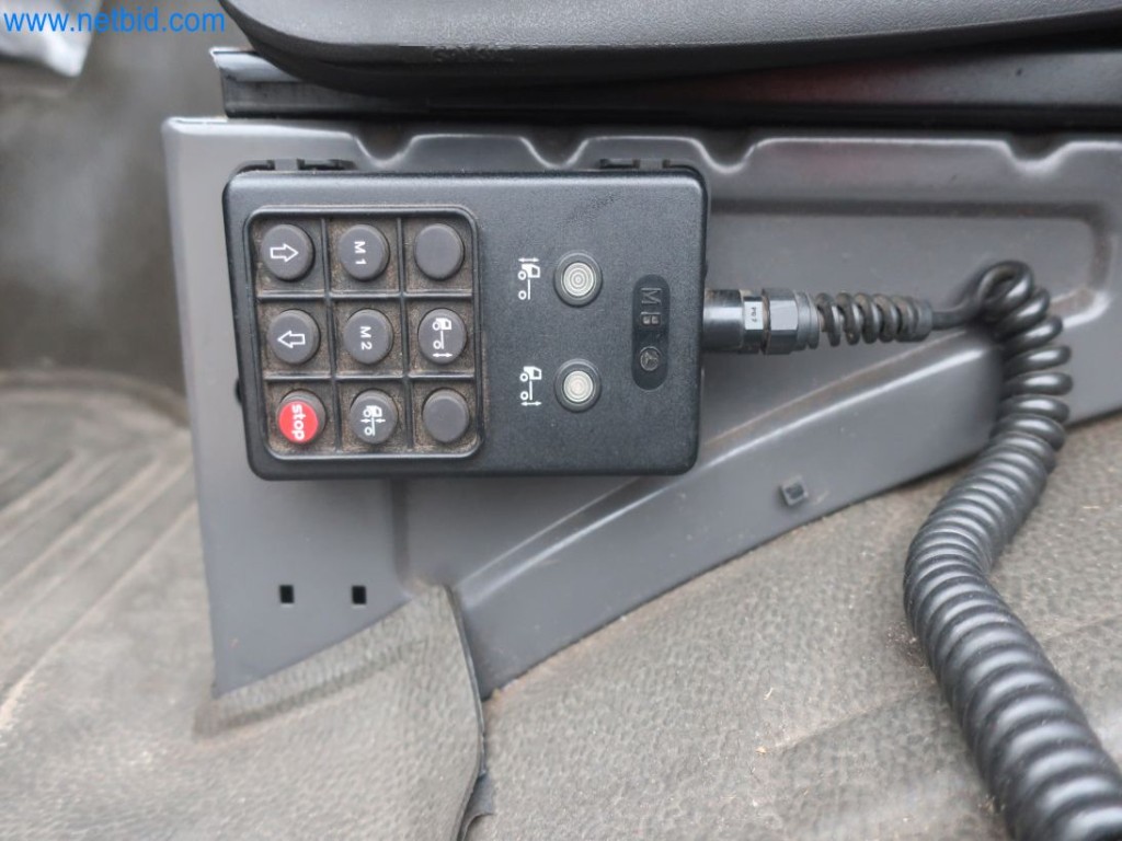 Plants for the production and storage of mineral oil products as well as input and finished products for the production of lubricants-7