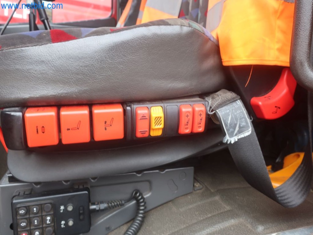 Plants for the production and storage of mineral oil products as well as input and finished products for the production of lubricants-8