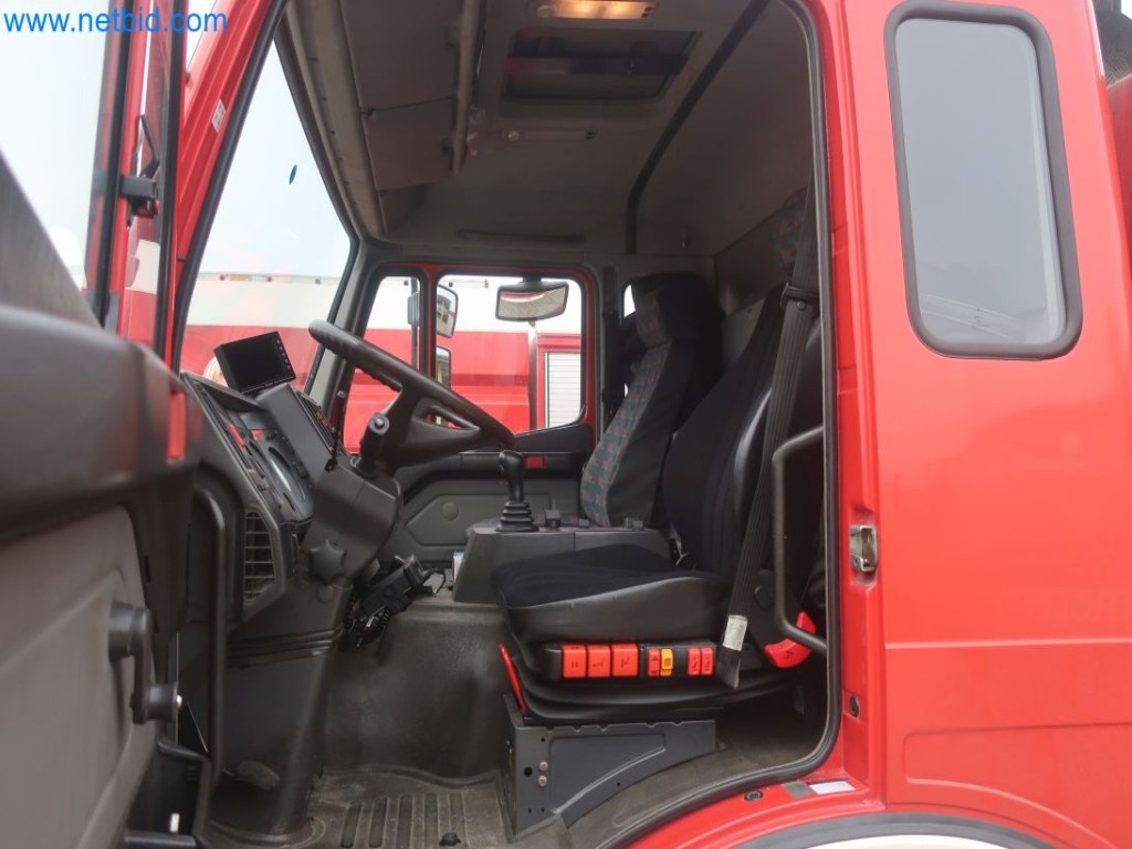 Plants for the production and storage of mineral oil products as well as input and finished products for the production of lubricants-10