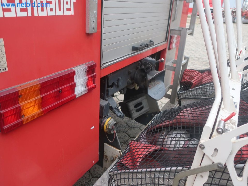 Plants for the production and storage of mineral oil products as well as input and finished products for the production of lubricants-8