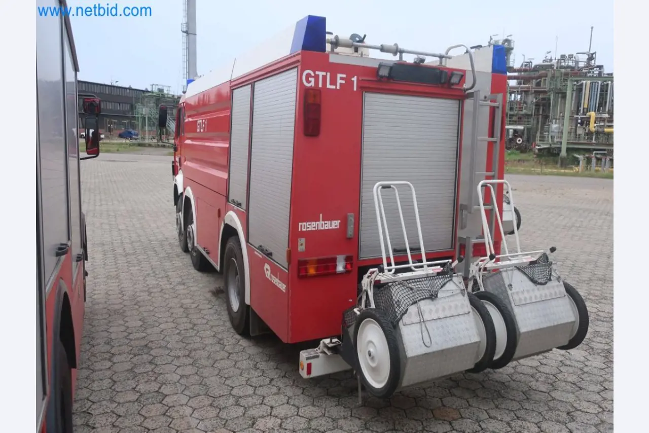 Zakłady produkcji i magazynowania mineralnych produktów olejowych, jak również surowców i produktów gotowych do produkcji smarów.-9