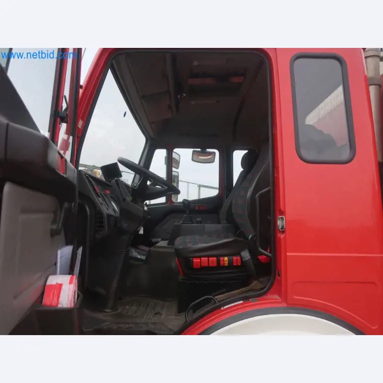 Závody na výrobu a skladování produktů z minerálních olejů, jakož i vstupů a hotových výrobků pro výrobu maziv.-13