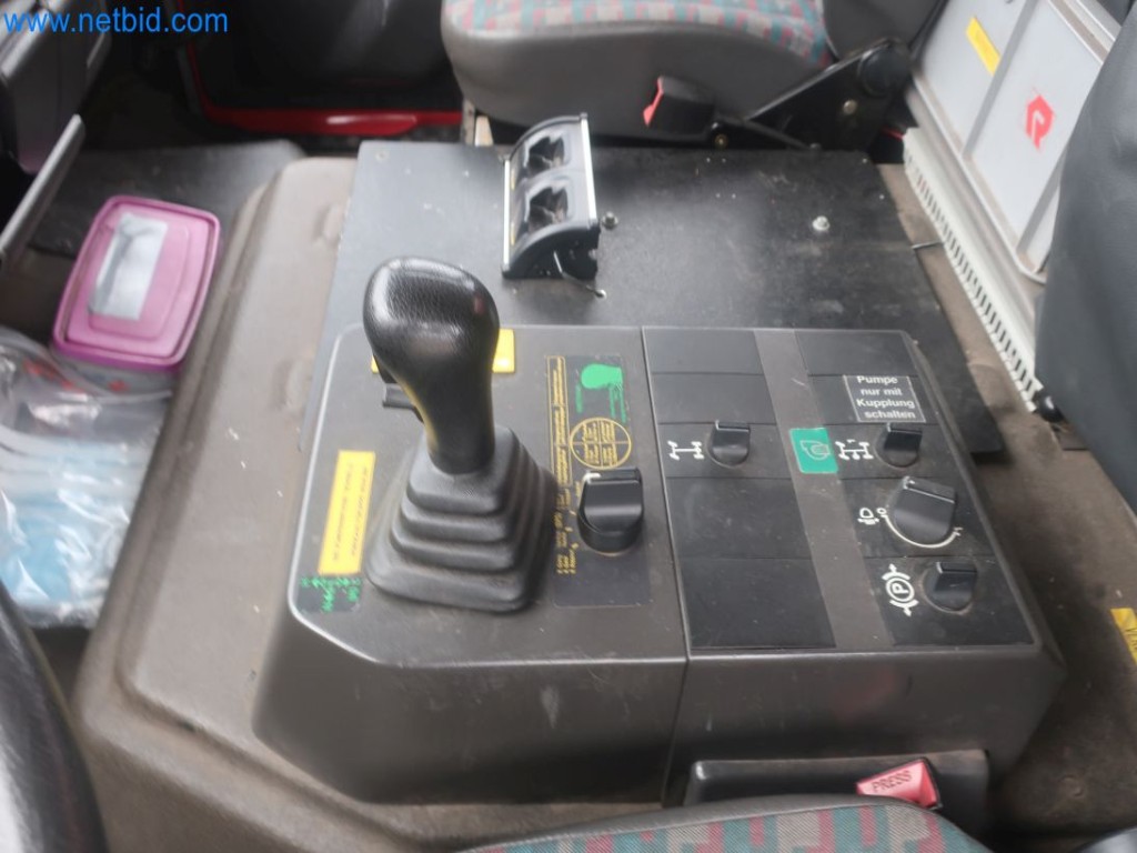 Plants for the production and storage of mineral oil products as well as input and finished products for the production of lubricants-14