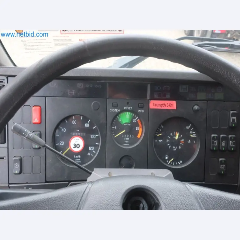 Závody na výrobu a skladování produktů z minerálních olejů, jakož i vstupů a hotových výrobků pro výrobu maziv.-17