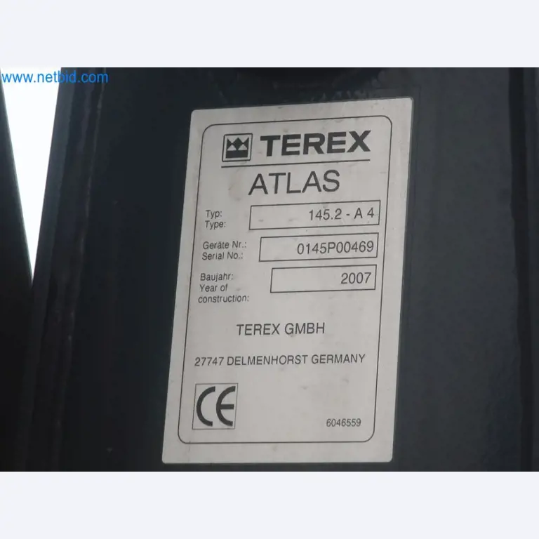 Zakłady produkcji i magazynowania mineralnych produktów olejowych, jak również surowców i produktów gotowych do produkcji smarów.-12