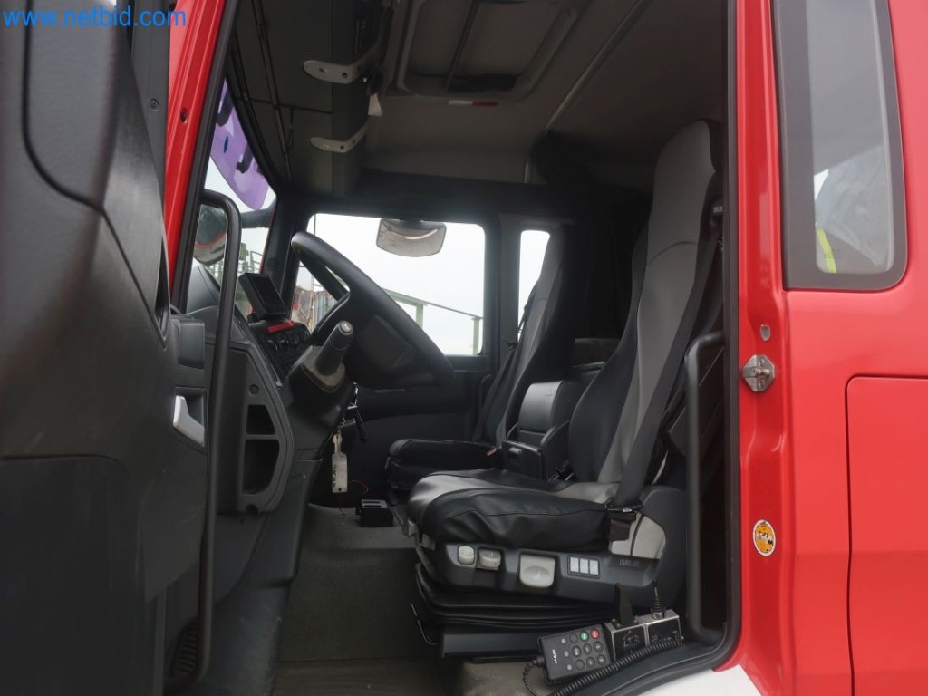 Plants for the production and storage of mineral oil products as well as input and finished products for the production of lubricants-15