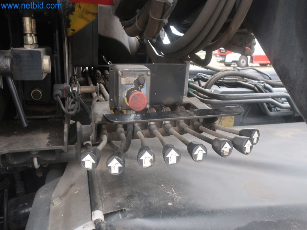 Plants for the production and storage of mineral oil products as well as input and finished products for the production of lubricants-26