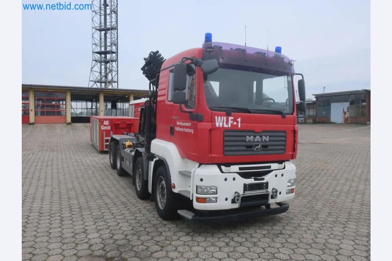 Zakłady produkcji i magazynowania mineralnych produktów olejowych, jak również surowców i produktów gotowych do produkcji smarów.-4