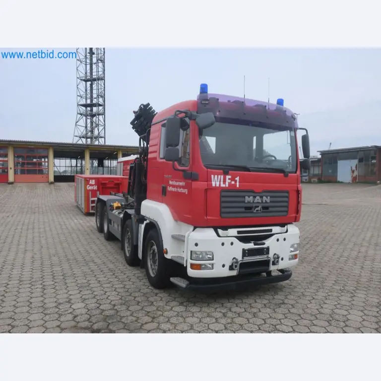 Zakłady produkcji i magazynowania mineralnych produktów olejowych, jak również surowców i produktów gotowych do produkcji smarów.-4