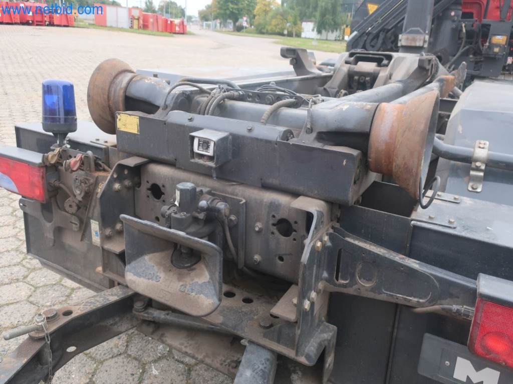 Plants for the production and storage of mineral oil products as well as input and finished products for the production of lubricants-8