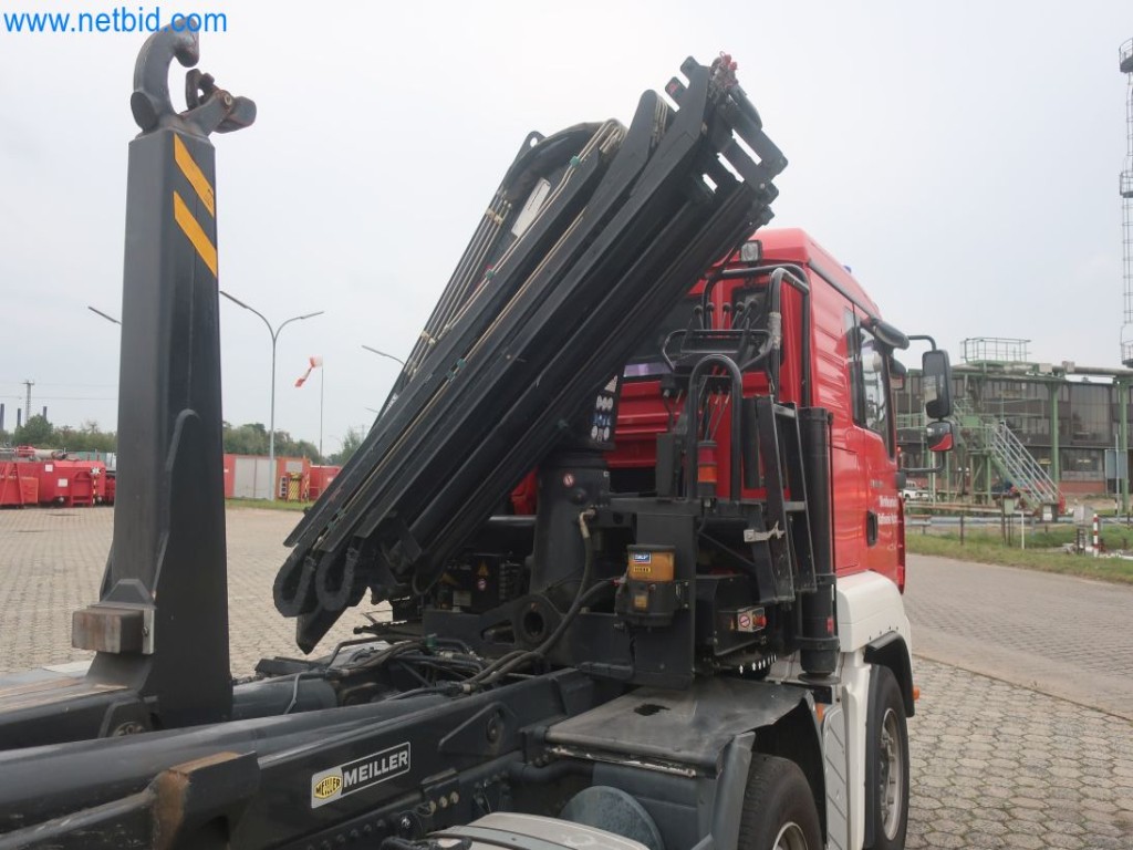 Plants for the production and storage of mineral oil products as well as input and finished products for the production of lubricants-9