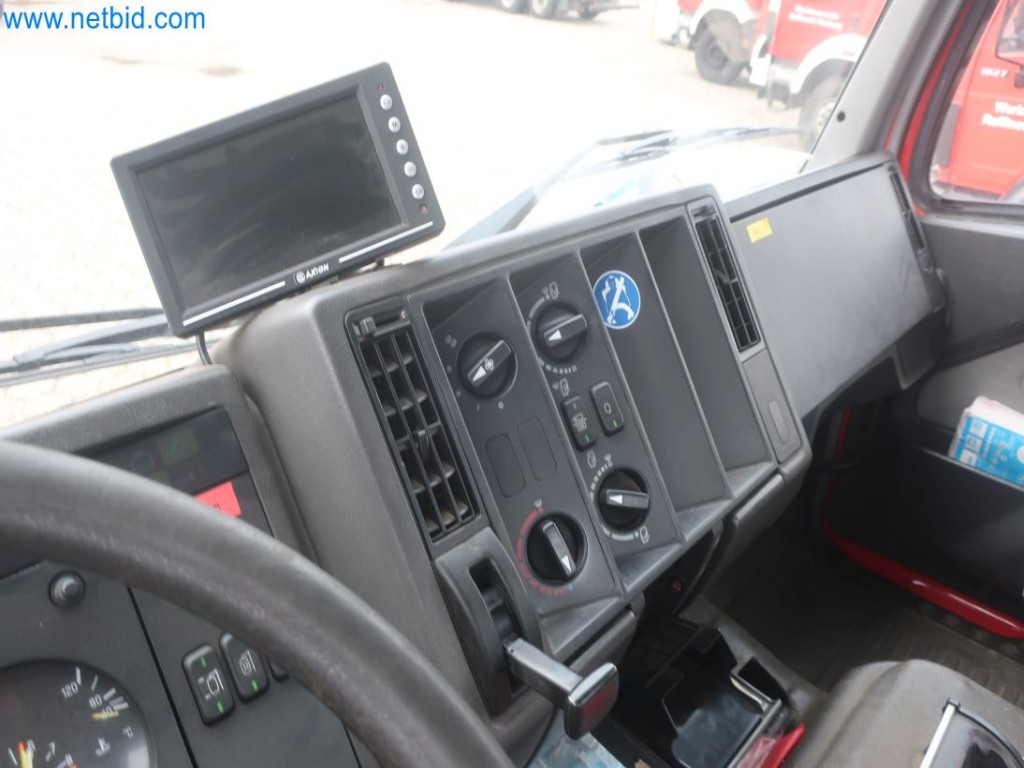 Plants for the production and storage of mineral oil products as well as input and finished products for the production of lubricants-10