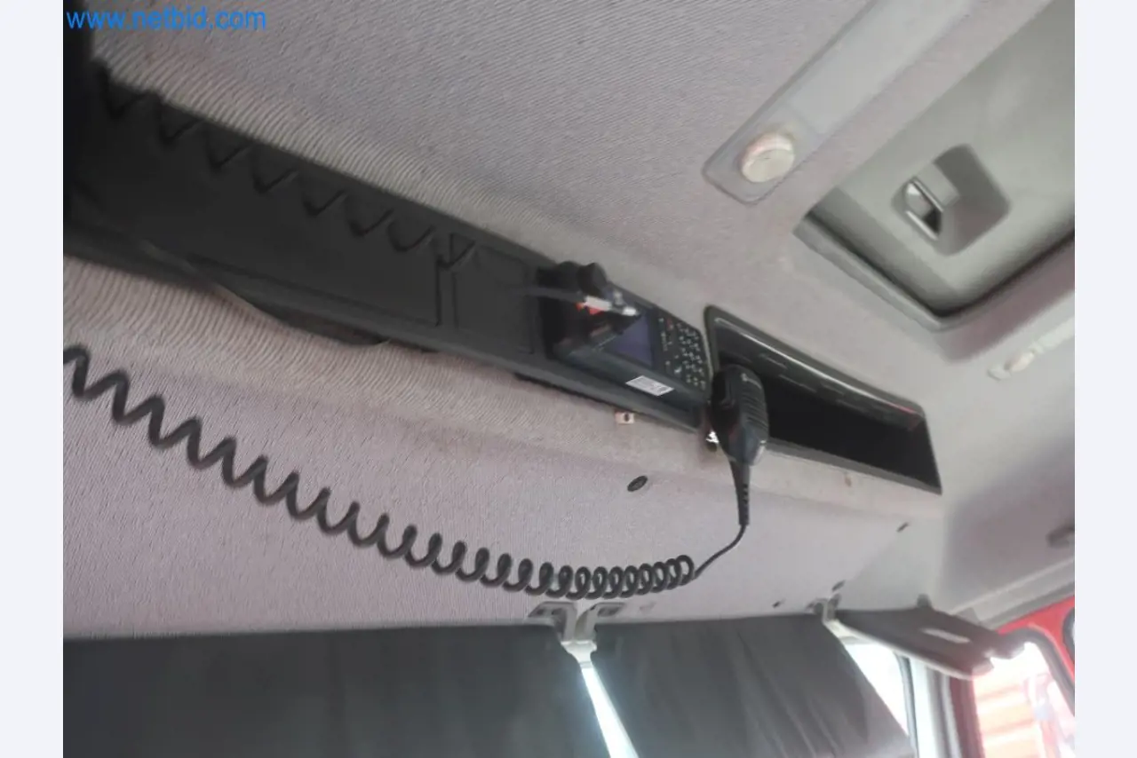 Zakłady produkcji i magazynowania mineralnych produktów olejowych, jak również surowców i produktów gotowych do produkcji smarów.-14